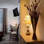 Maison Chateaudun - Clim, Terrasse & Garage Prive Apartment *