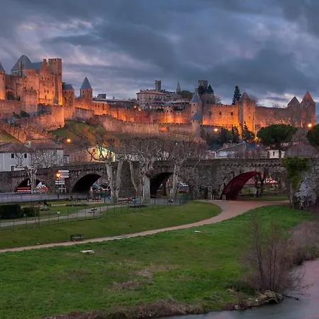 Maison Chateaudun - Clim, Terrasse & Garage Prive Carcassonne