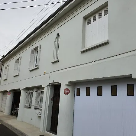 아파트 Maison Chateaudun - Clim, Terrasse & Garage Prive