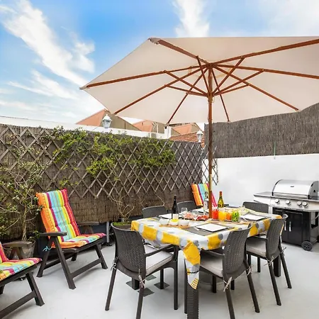 Maison Chateaudun - Clim, Terrasse & Garage Prive Apartman *