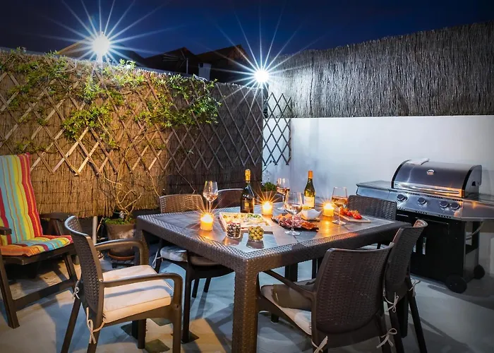 Maison Chateaudun - Clim, Terrasse & Garage Prive *