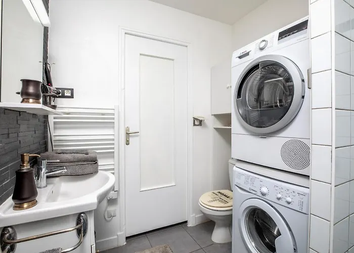 Maison Chateaudun - Clim, Terrasse & Garage Prive *