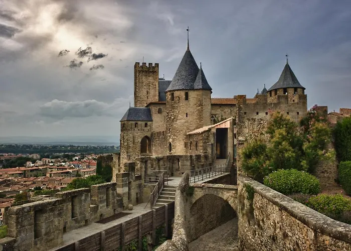 Maison Chateaudun - Clim, Terrasse & Garage Prive *